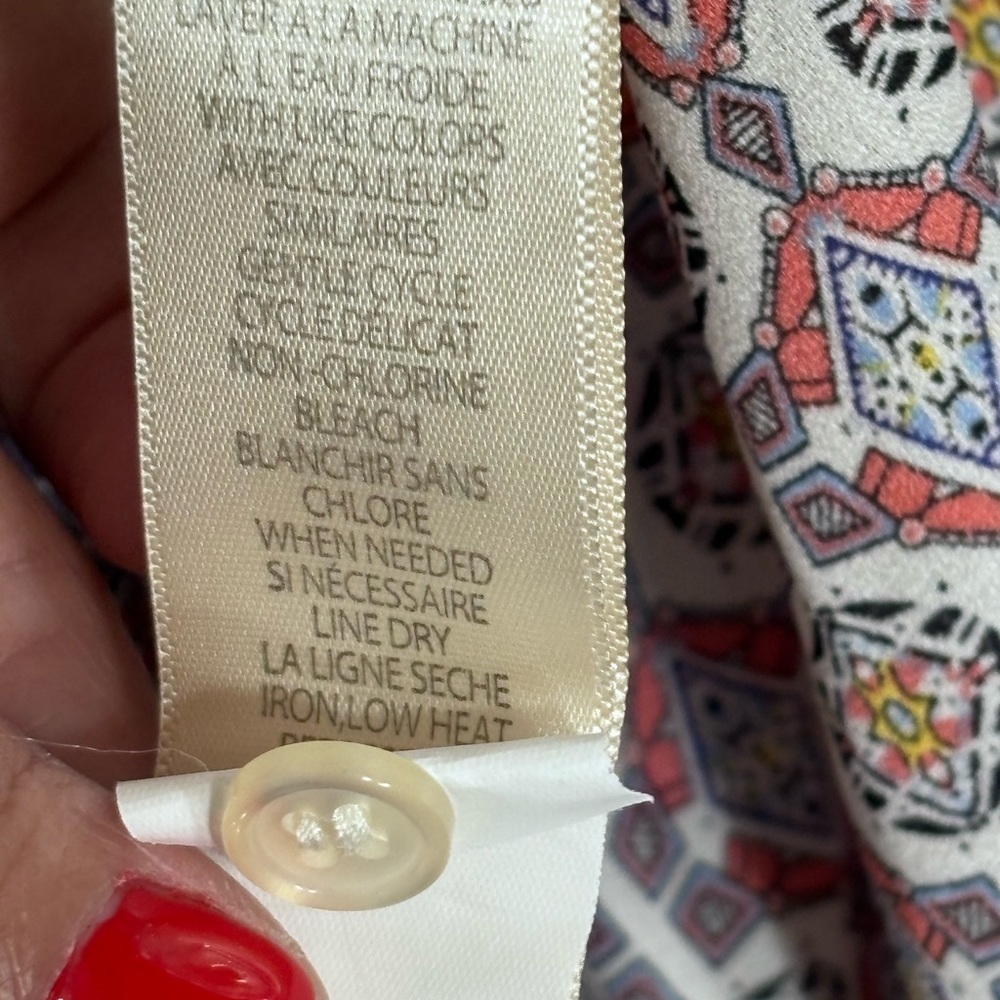 Max Studio Printed Button Down Blouse Medium - image 4